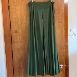 Lucky brand sweatpants, wide leg, leg length 44